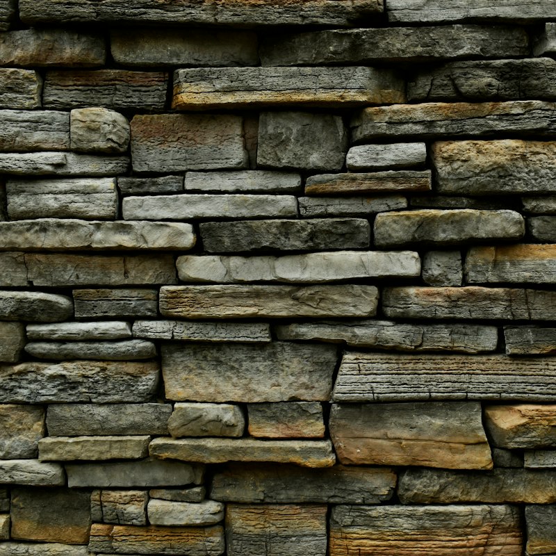 Mur en pierres sèches appareillées